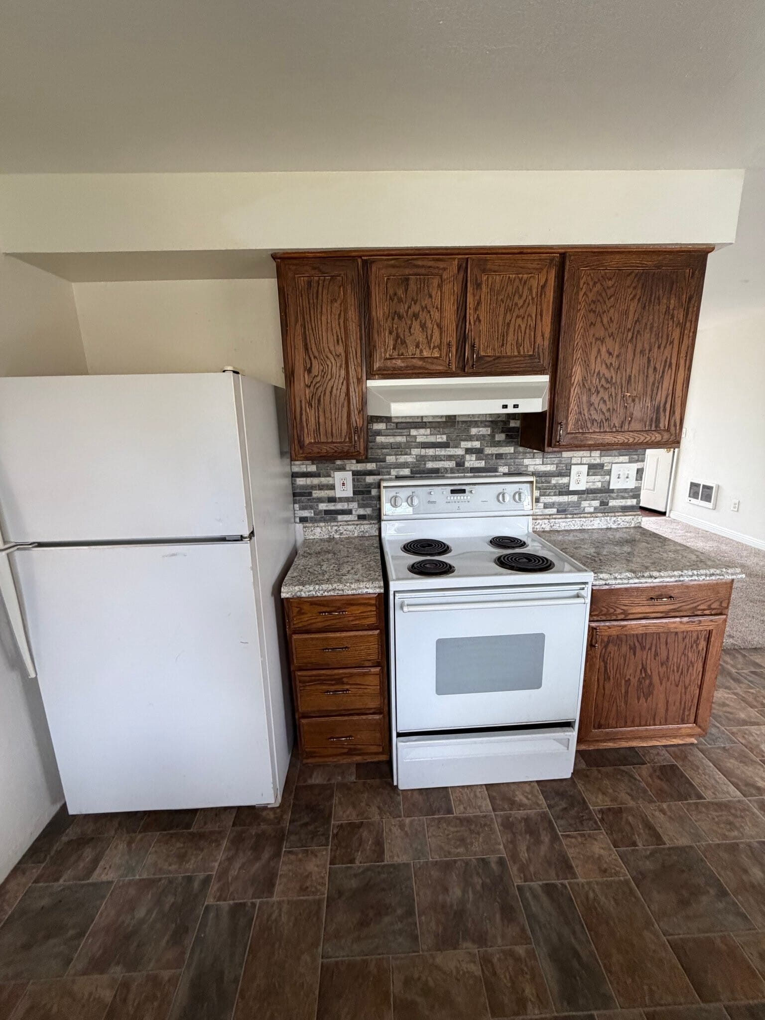 Building Photo - 1578 Onyx Dr