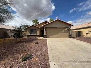 Building Photo - BEAUTIFUL 3 BEDROOM 2 BATHROOM HOME IN GOODYEAR