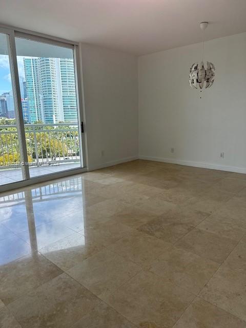 Building Photo - 2475 Brickell Ave