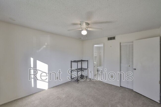 Building Photo - 801 83rd Ave N