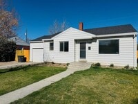 Building Photo - 410 Holbrook Dr