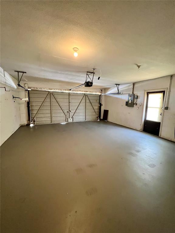 Building Photo - 8045 Durham Dr