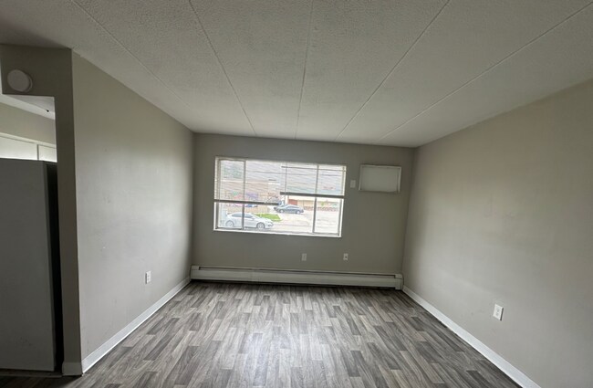 Interior Photo - Midway Apartments