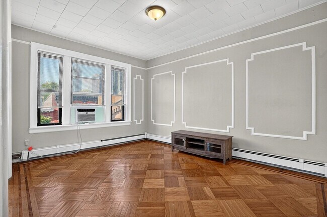 Building Photo - 247 Montgomery St