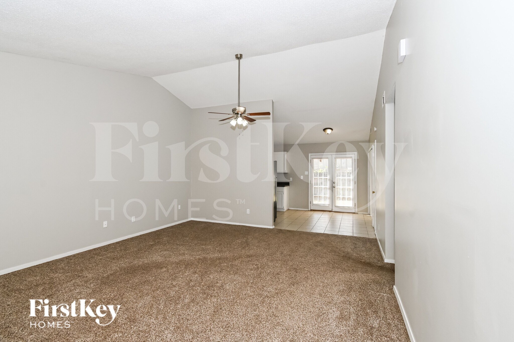 Building Photo - 5765 Ashridge Pl