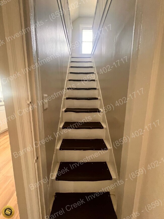 Building Photo - 3-Bed 1-Bath House