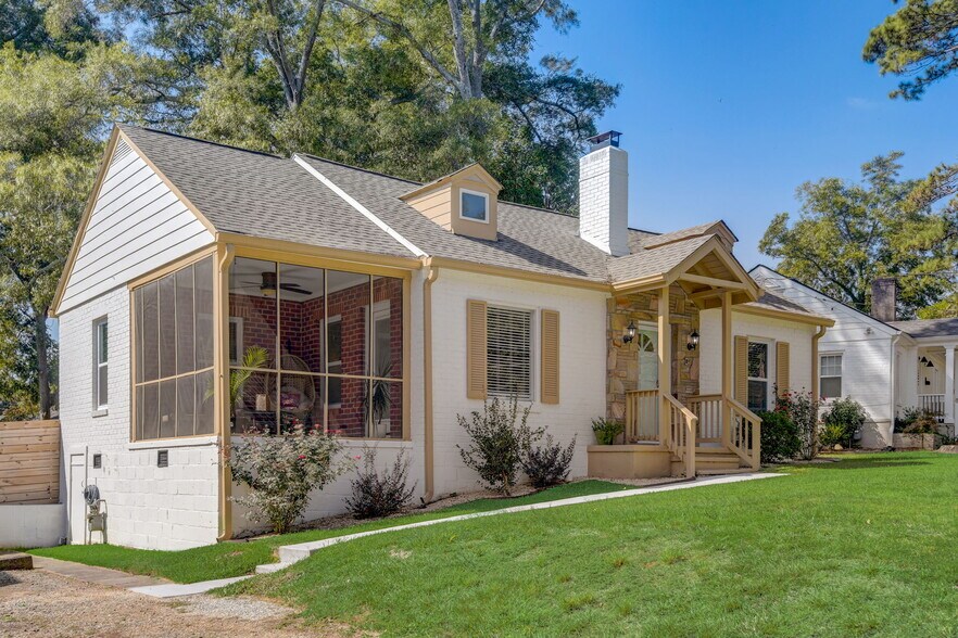 Building Photo - 711 Campbell Cir