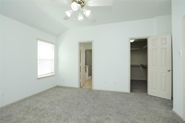 Building Photo - 6022 Sugar Field Ln