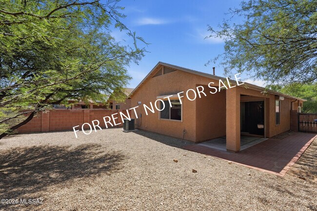 Building Photo - 6313 E Garden Stone Dr
