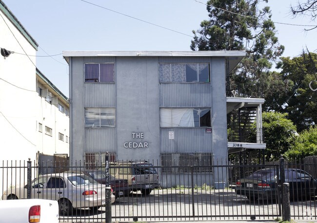 Building Photo - The Cedar Apartments