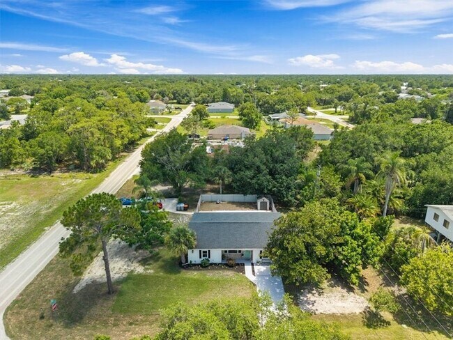 Building Photo - 8795 101st Ct