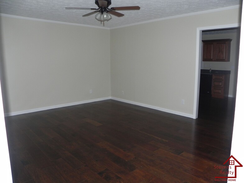 Building Photo - 54 Big Springs Cir