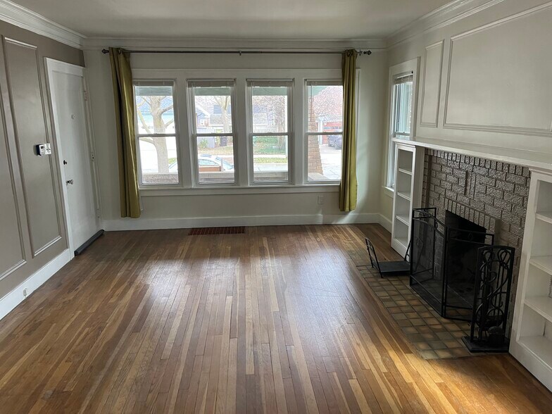 Building Photo - 1624 Sherman St SE