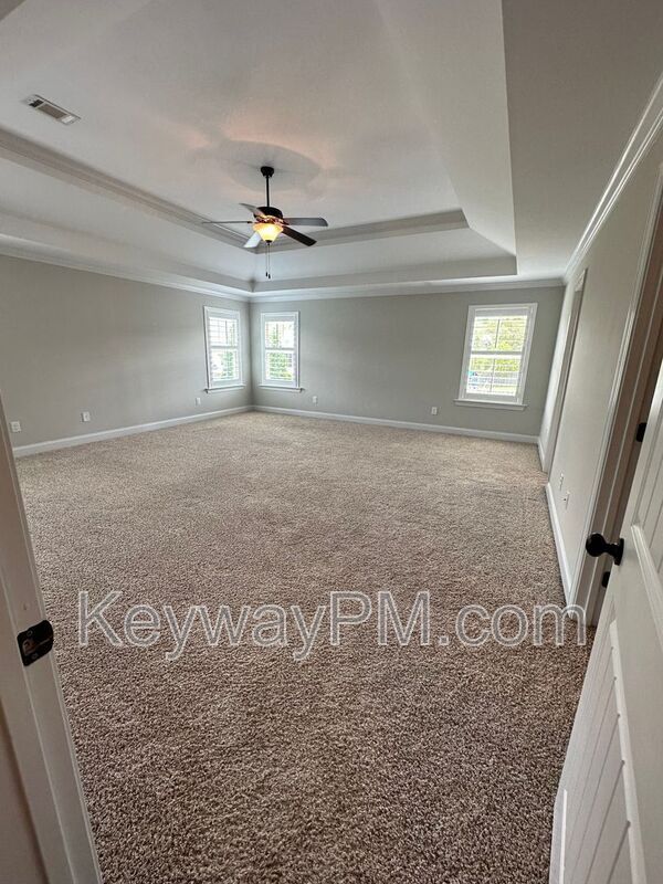 Building Photo - 1731 Edenburg Way