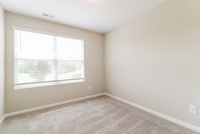 Building Photo - 650 Wendell Falls Pkwy