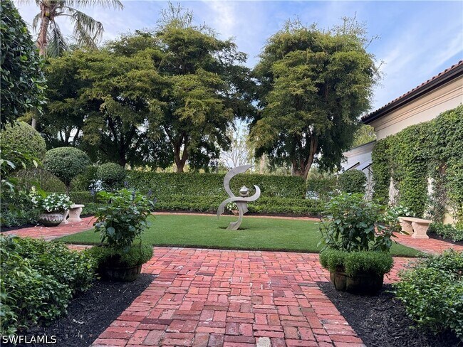 Building Photo - 10541 Marino Pointe Drive