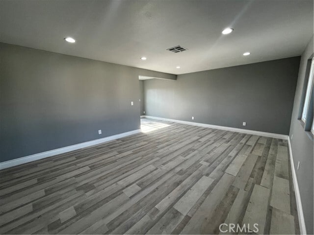 Building Photo - 875 Ponderosa Dr