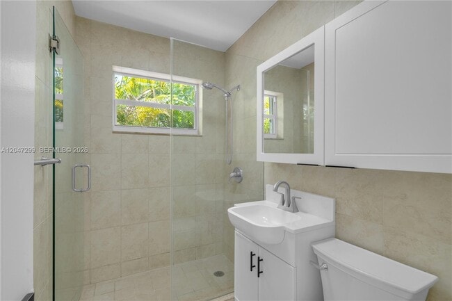Building Photo - 2638 SW 30th Ct