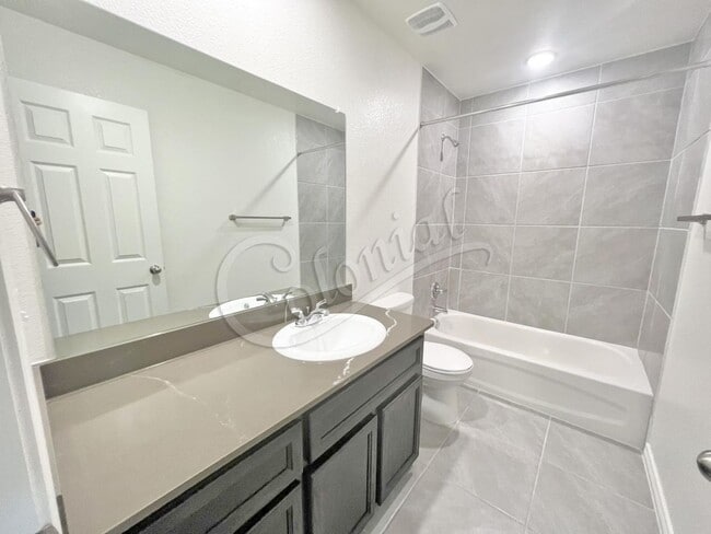 Building Photo - 2321 Zanoletti Ct