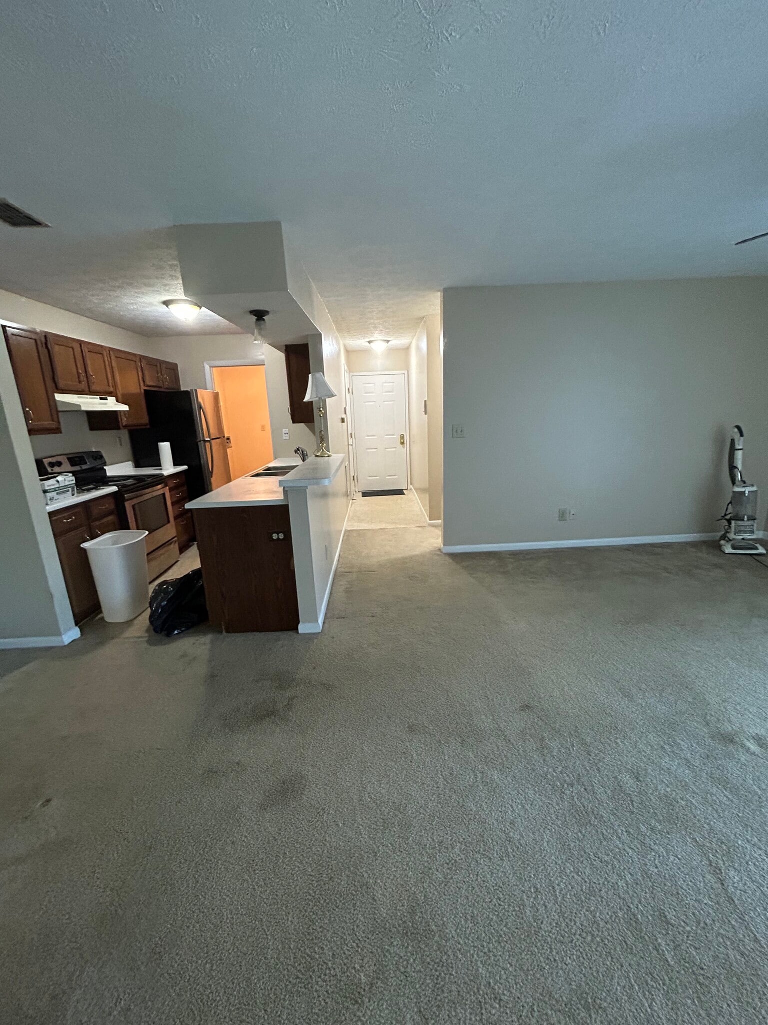 Building Photo - 12 Mallard Glen Dr