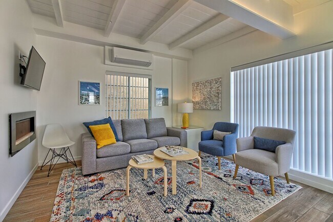 Building Photo - 1078 Seaward- MFR