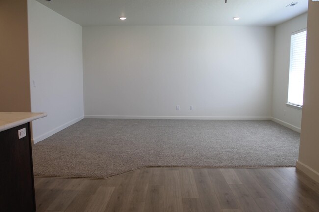 Building Photo - 7175 W 35th Ave