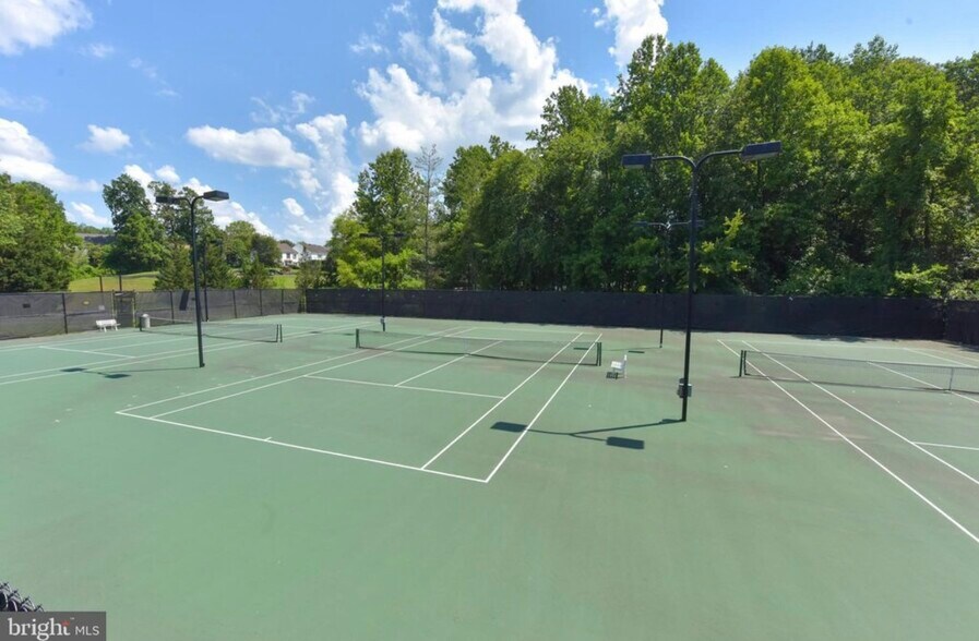 Building Photo - 12158 Penderview Ln