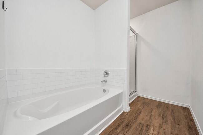 Building Photo - 20939 Wedgewood Chase Wy