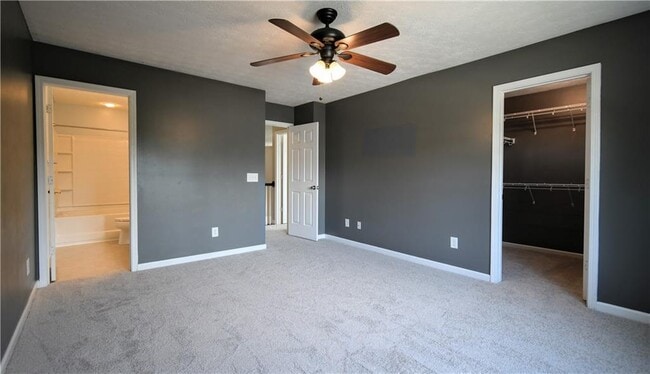 Building Photo - 6215 Smoke Ridge Ln