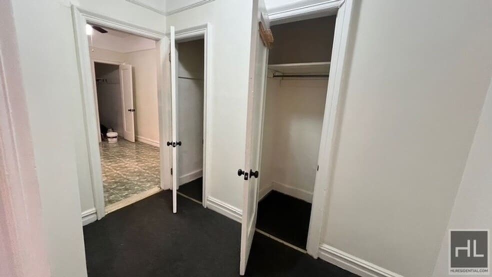 Building Photo - 797 Lenox Rd