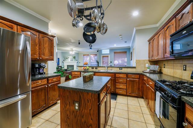 Building Photo - 1132 Blackburn Dr