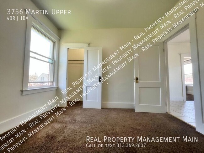 Building Photo - 3756 Martin St