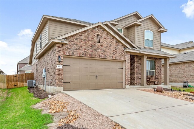 Building Photo - 4/2.5 in Midway ISD