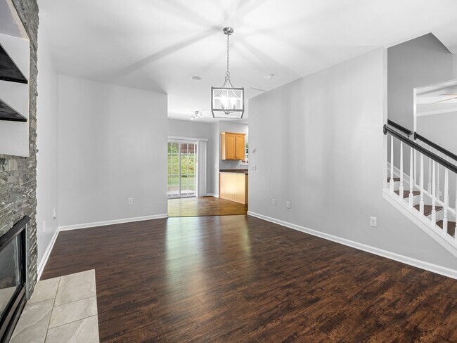 Building Photo - Charming 3BR 2-1/2 Bath in Spartanburg – S...