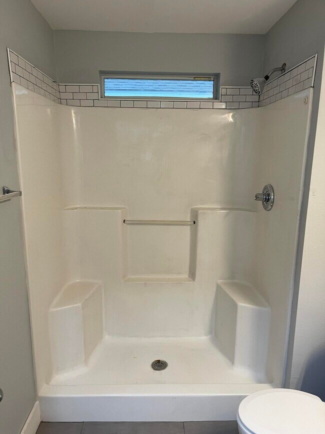 Building Photo - 7482 Autumn Trace Blvd