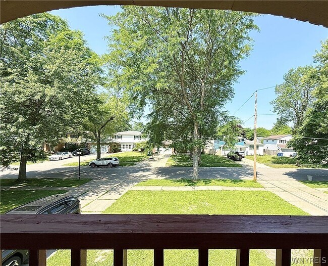 Building Photo - 90 E Summerset Ln