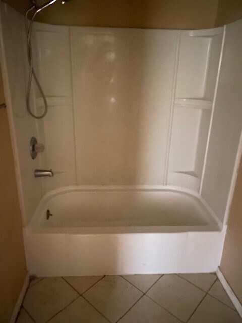 Building Photo - 6507 Bridgegate Dr