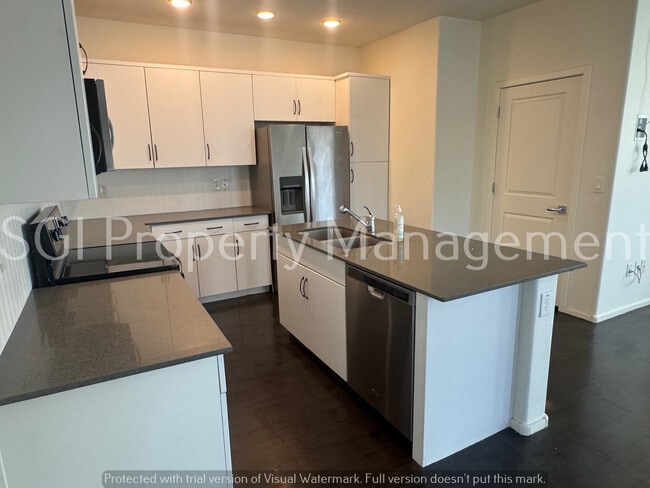 Building Photo - 5851 S 23rd Way