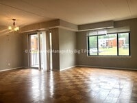 Building Photo - Large 1 Bedroom 1 Bath in Leesburg