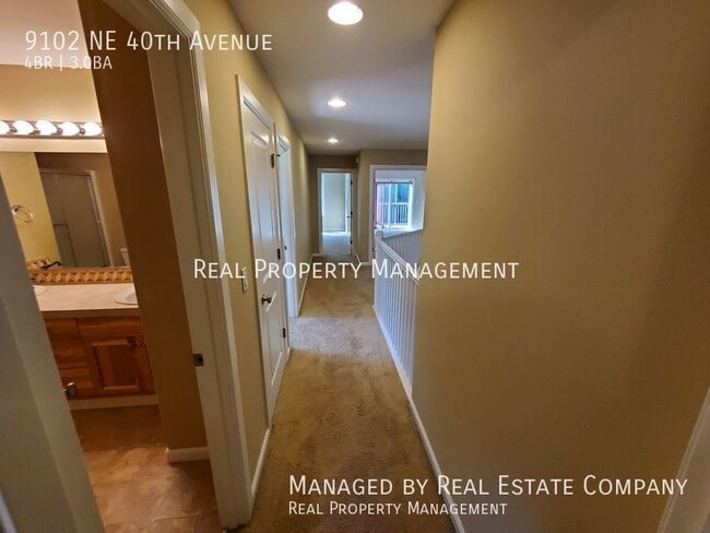 Building Photo - 9102 NE 40th Ave