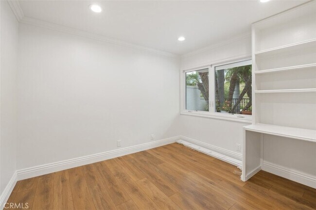 Building Photo - 4013 Via Manzana