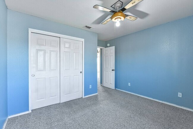 Building Photo - 5303 Western Swing Ct