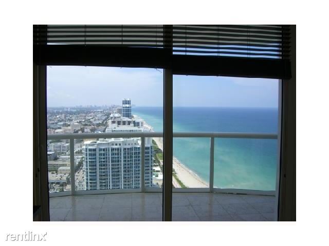 Building Photo - 1 br, 2 bath Condo - 6365 Collins Ave SPEC...