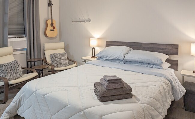 Building Photo - 163 Bilmarsan Dr