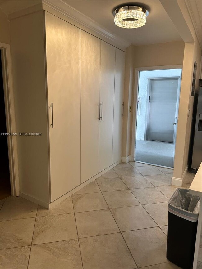 Building Photo - 2731 NE 14th Street Causeway