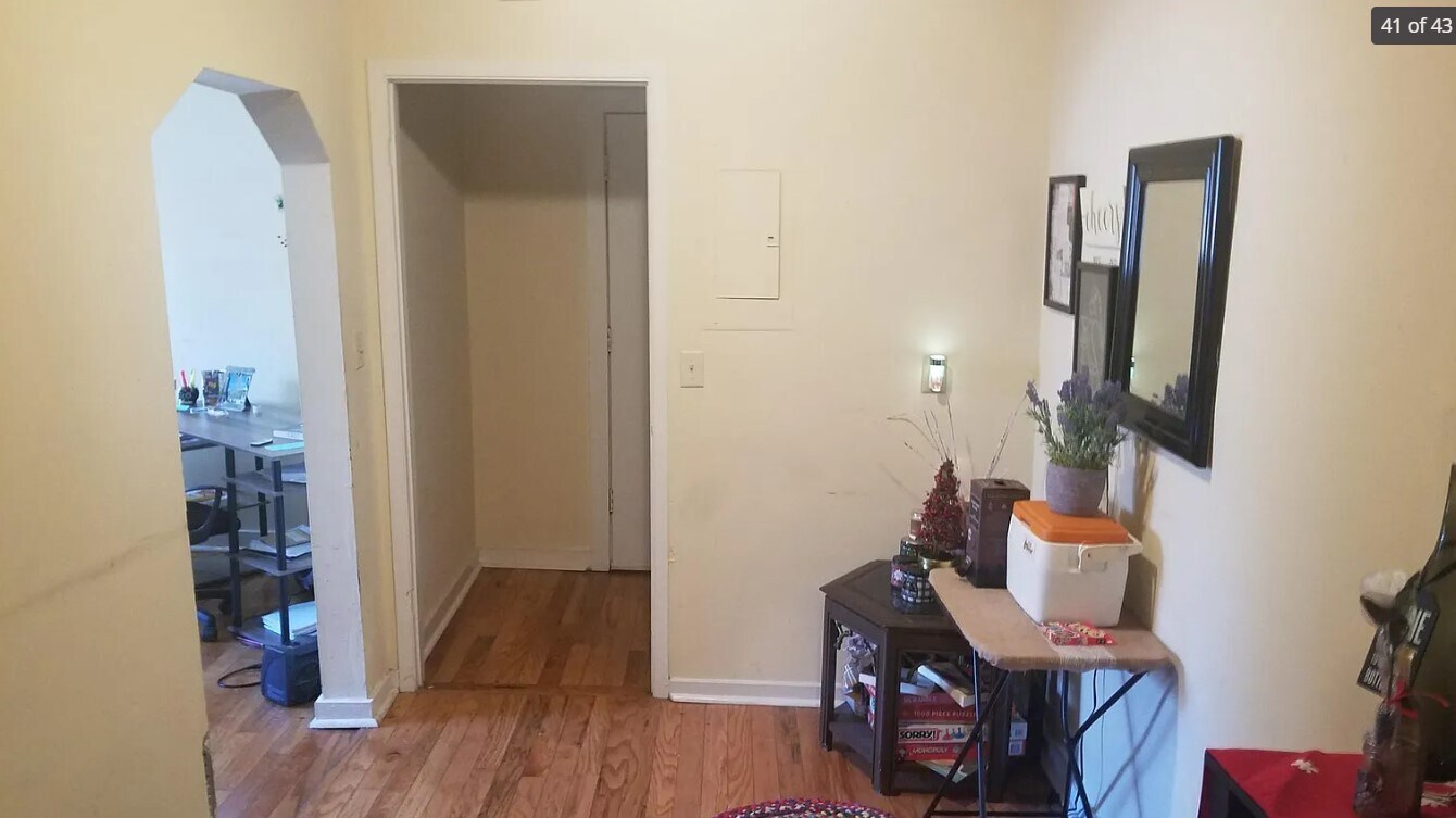 Building Photo - 341 Athens Ave