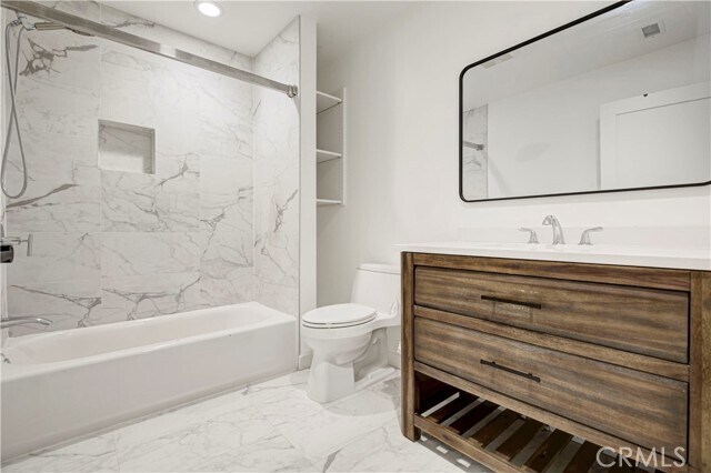 Building Photo - 2641 Hermosa Ave