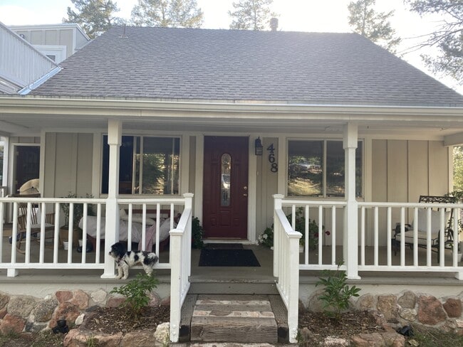 Building Photo - 468 Highland