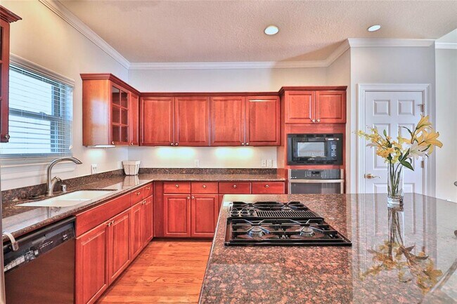 Building Photo - 5402 Gibson St