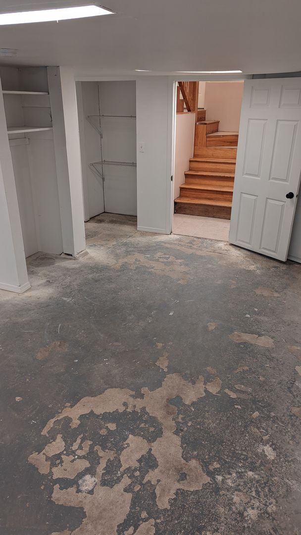 Building Photo - Spacious 2-Bedroom Home Available NOW!
